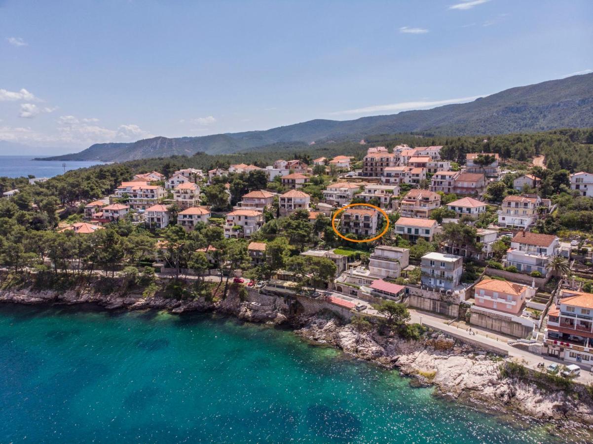 Apartments And Room Caric Йелса Екстериор снимка